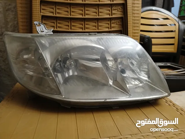 ضوء أمامي كورولا 2005-2008 بسعر حرق الحرق