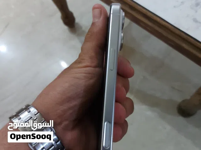 Apple iPhone 16 Pro Max 256 GB in Amman