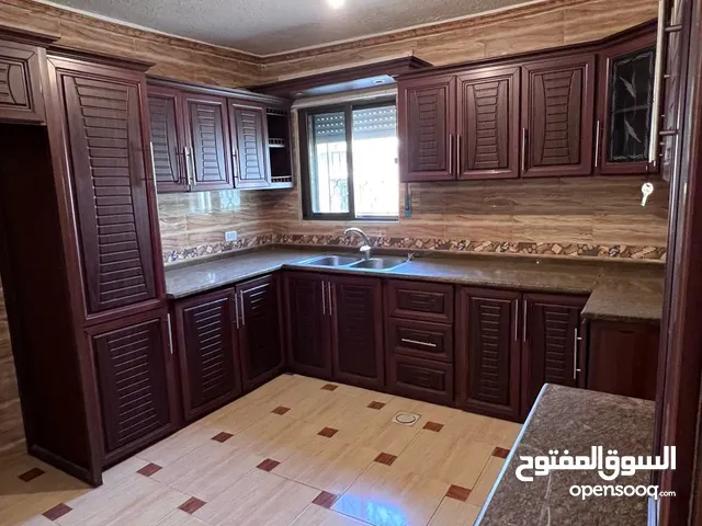 120 m2 3 Bedrooms Apartments for Sale in Amman Al Manarah