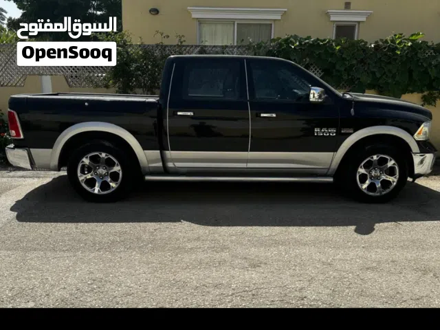2014 دودج رام Laramie
