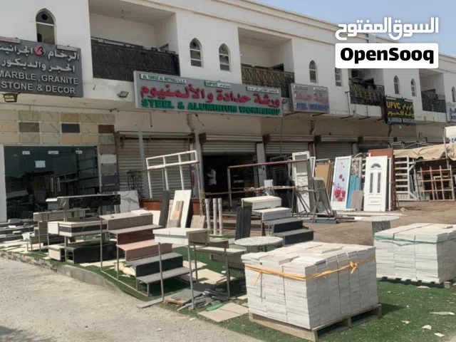 ارض صناعية للايجار بمساحه 800 متر