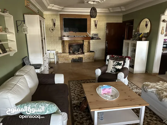 230 m2 5 Bedrooms Apartments for Rent in Irbid Al Hay Al Janooby