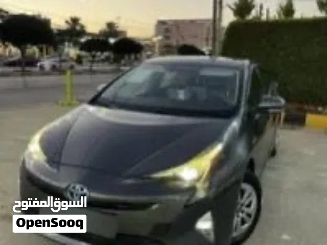2017 تويوتا بريوس Prius