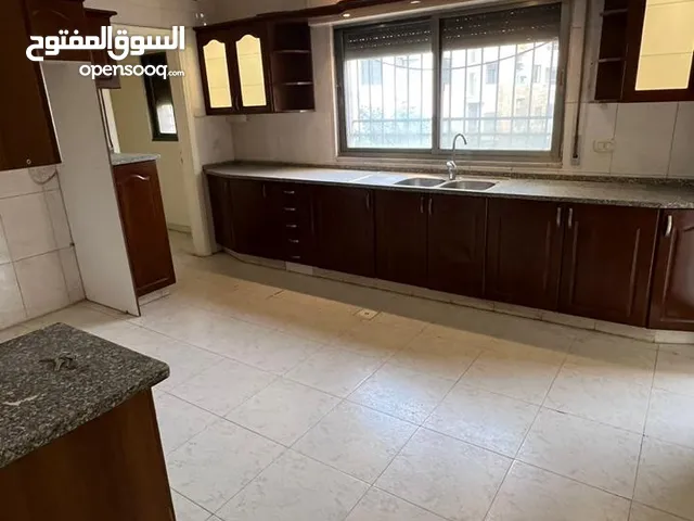 210 m2 3 Bedrooms Apartments for Rent in Amman Khalda
