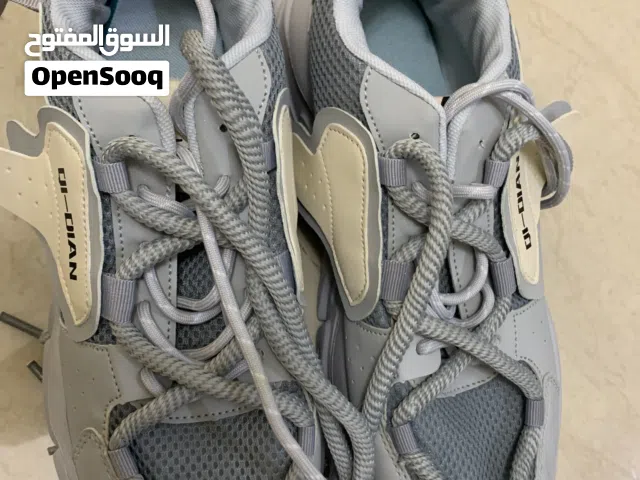 احذيه جديده للبيع
