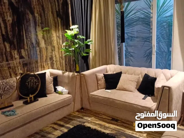 طقم كنب بلون البيج