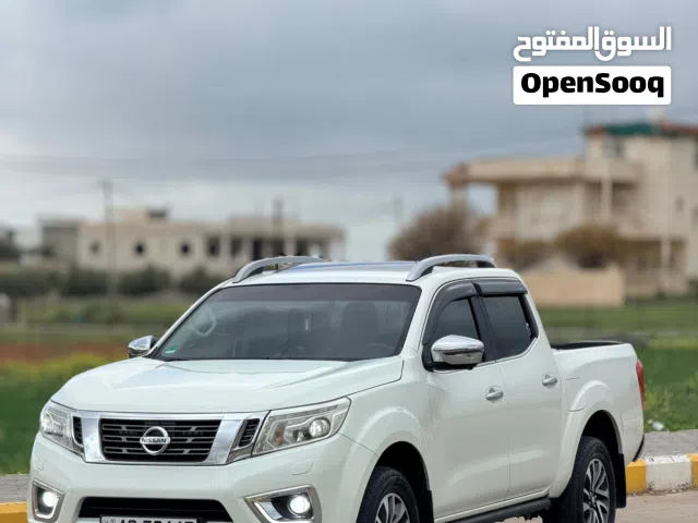 2017, نيسان, نافارا, LE