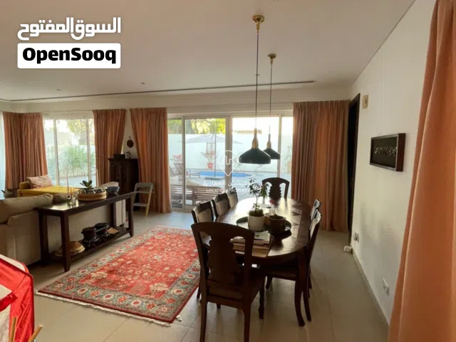 Villa with swimming pool in sector 2 almouj فيلا فاخرة استثنائية بالقرب من البحر