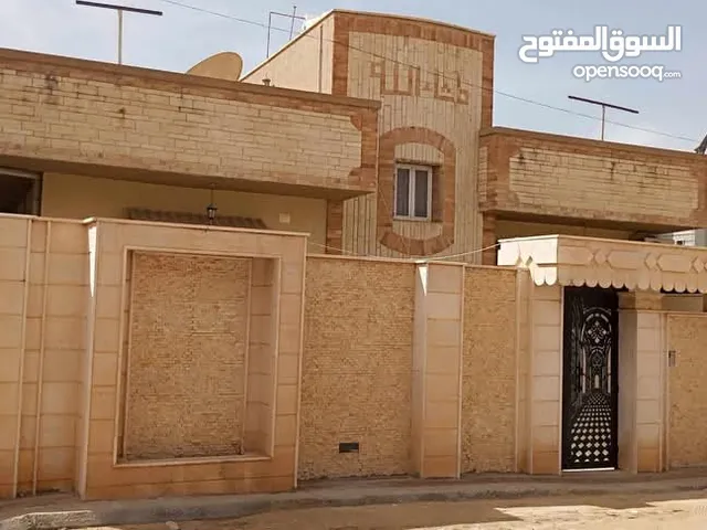 190 m2 2 Bedrooms Villa for Rent in Tripoli Souq Al-Juma'a