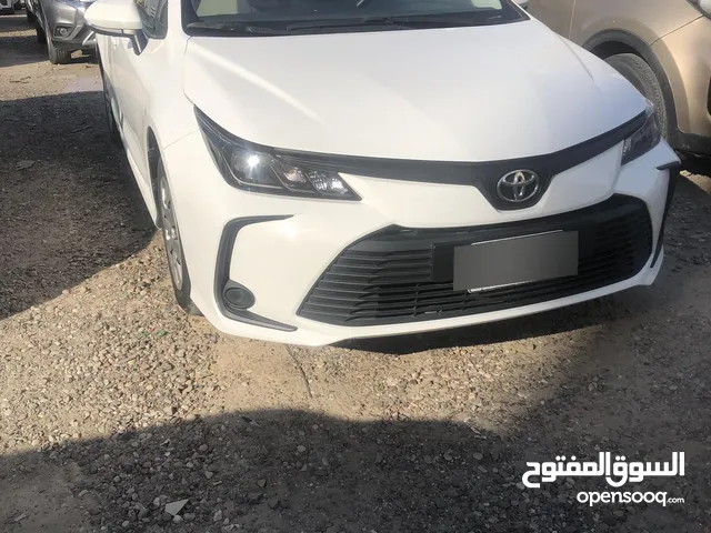 للبيع تويوتا كرولا 1600Cc وكاله الساير الكويت 2021 ابيض الداخل بيج فل اتوماتيك