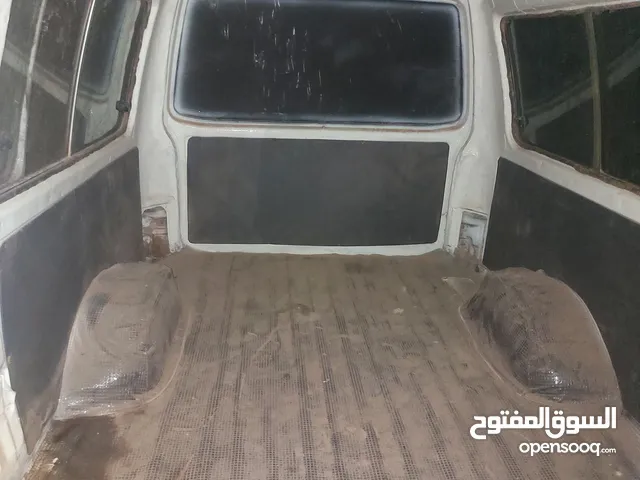 عربيه مستبيشي L300 2008