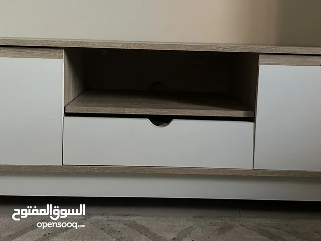 TV table in perfect condition
