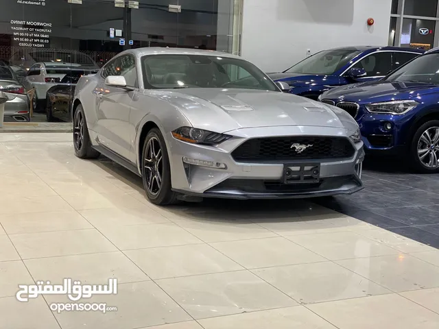 Ford Mustang 2021 (Silver)