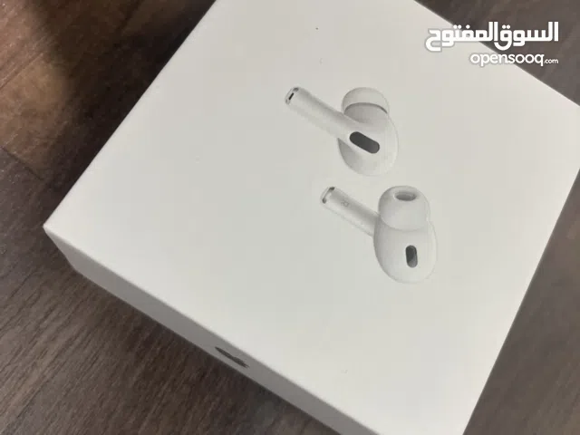 Apple AirPods 2 – Clean & Working Perfectly