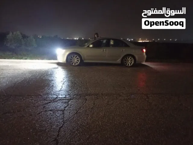 2008 هيونداي سوناتا Standard