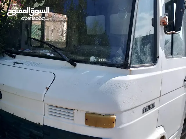مرسيدس بنز LB بحالة جيدة جدا