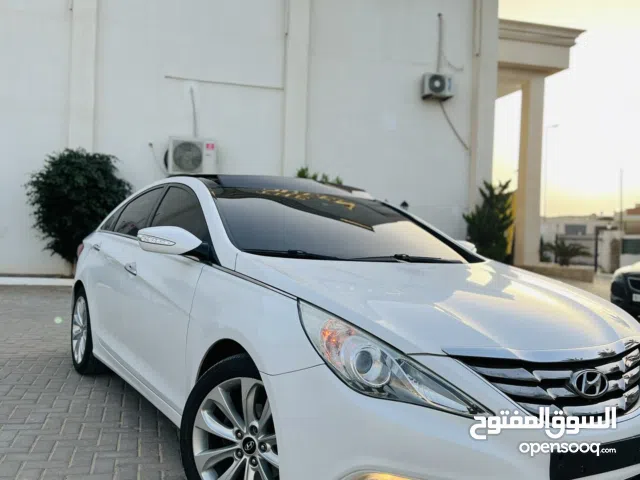 Used Hyundai Sonata in Sabratha