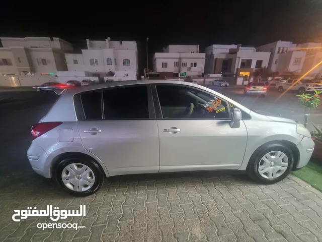 Nissan Tiida 2012. Used excellent
