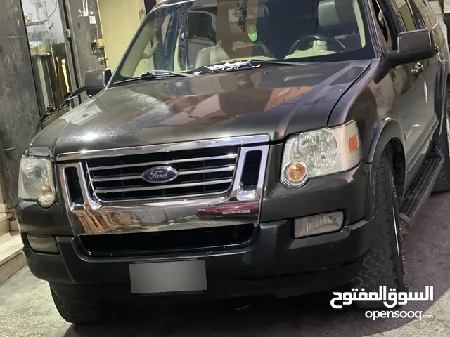 Used Ford Explorer in Qalqilya