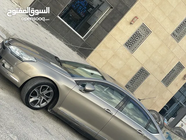 Citroen c5 exclusive 2010 للبيع