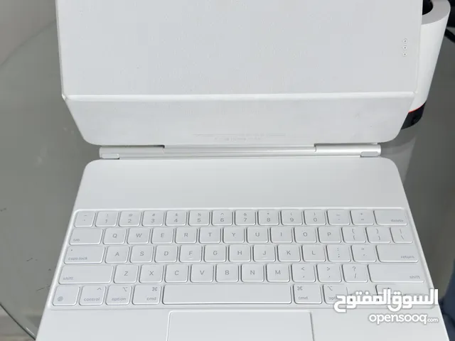 Apple Magic Keyboard مع Apple Pencil 2 للبيع لجهاز "Apple iPad Pro 12.9