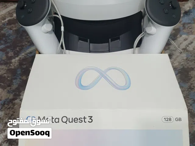 مع اغراض اضافية quest 3 128gb سعر 180 مستخدم بشكل بسيط جدا