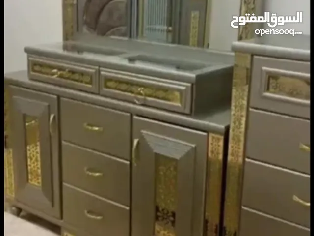 (غرفة نوم)