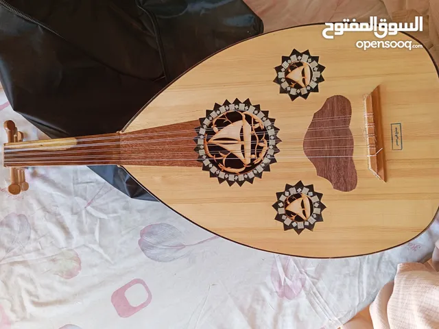للبيع: عود شرقي بجودة عالية