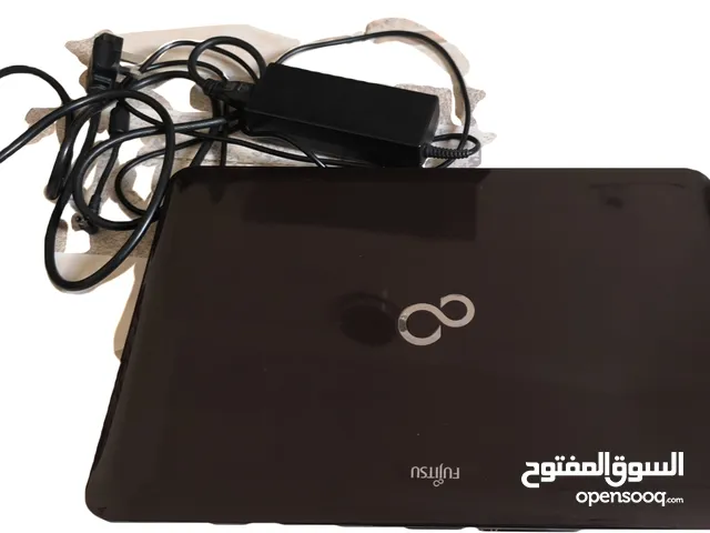 لابتوب Fujitsu Lifebook AH531 - شغال ونظيف