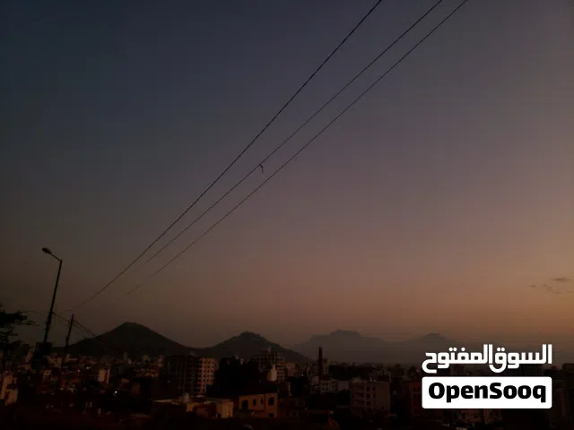 يوجد معي ارض في الاصبحي 12لبنه ويوجد ارض في العشاش وارض بيت بوس انت فقط اعطيني طلبك