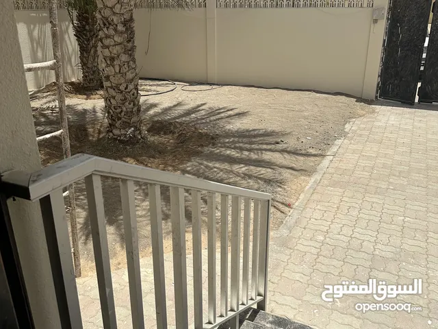100 m2 3 Bedrooms Townhouse for Rent in Al Ain Al Salamat