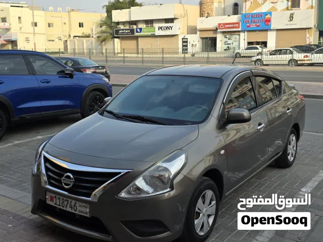 2019 نيسان صني Standard