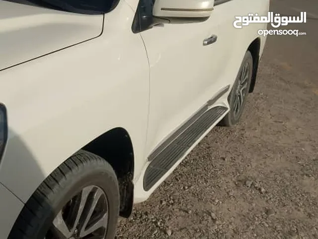 لاندكروز 2019 فطيم أصلي عربيه وكاله ممشي 48 المطلوب المعاينه بورتسودان للتواصل واتس واتصال