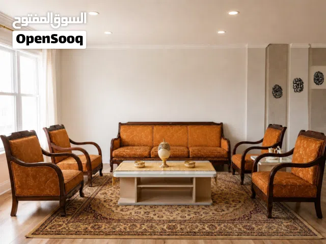 طقم كنب تركي زان فخم 7 مقاعد بحالة ممتازة للبيع مستعجل
