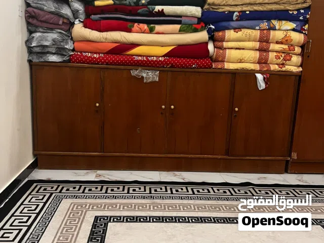 بوفية اربع ابواب وكنتور 3 بيبان ينباعن سوه او منفصلات مو مشكله