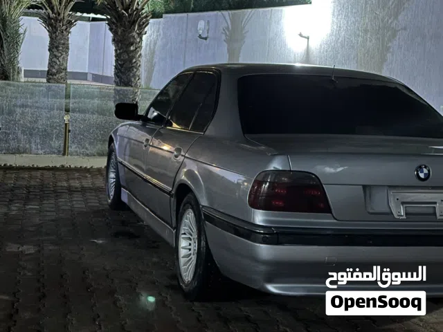 1998 بي ام دبليو الفئة 7 740