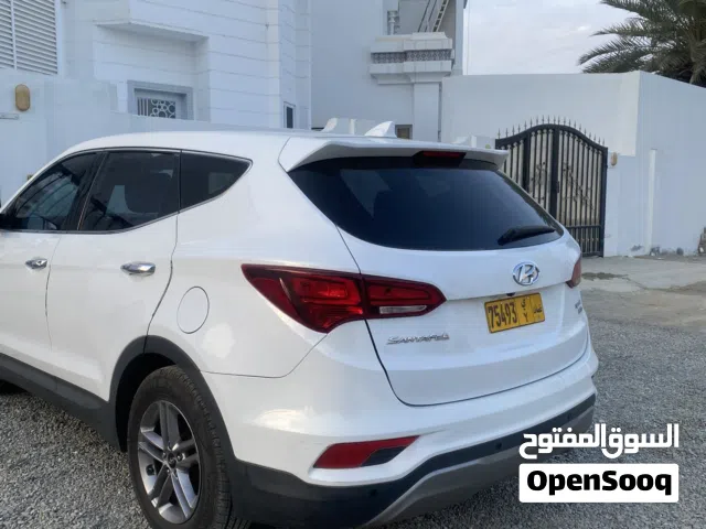 هونداي سنتافي 2017 للبيع Hyundai Santafe sport. 2.0
