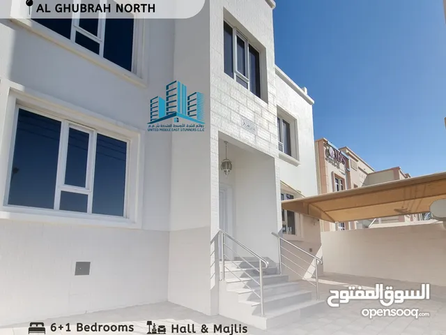300 m2 More than 6 bedrooms Villa for Rent in Muscat Ghubrah