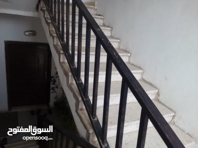 سطح طابق ثالث للبيع شارع الهاشمي خلف سيتي هوم خلف سوبر ماركت النورس خلف عمارة ابوعوض