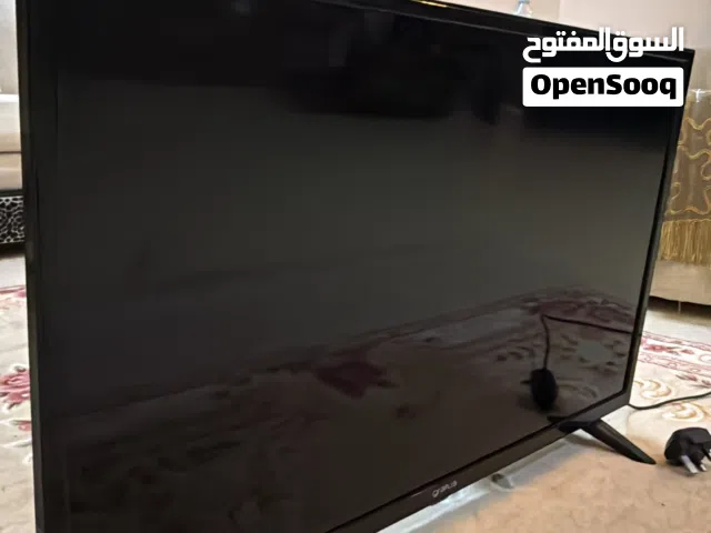 شاشة سمارت مستخدمه فتره بسيطه لاتتجاوز مدتها شهر أمرها طيبة