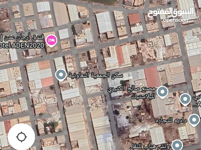 للبيع حوش في الدرين 40*70 على ثلاث شوارع