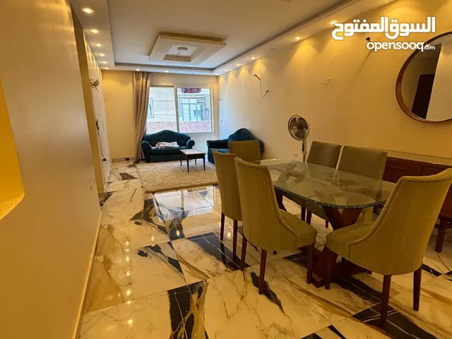 شقة للايجار المفروش يومي أو شهري في النرجس 2 فيلات التجمع الخامس