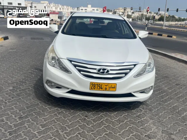 2013 هيونداي سوناتا GL Plus