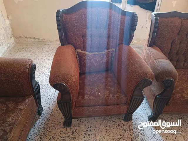 طقم كنب 7مقاعد للبيع