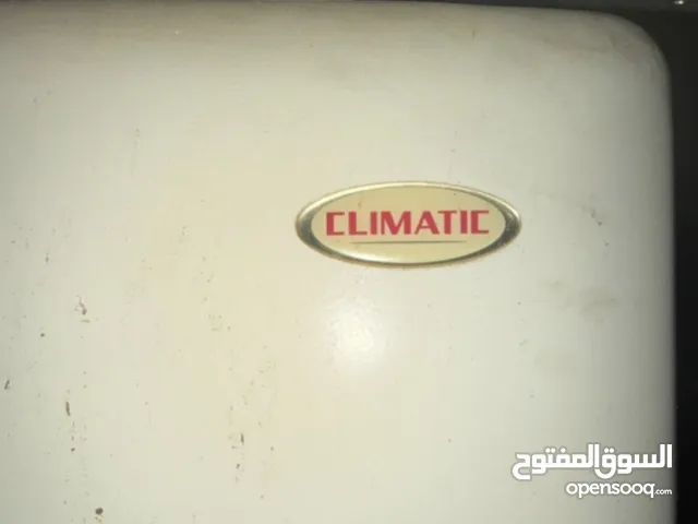 ثلاجة كبيرة للبيع