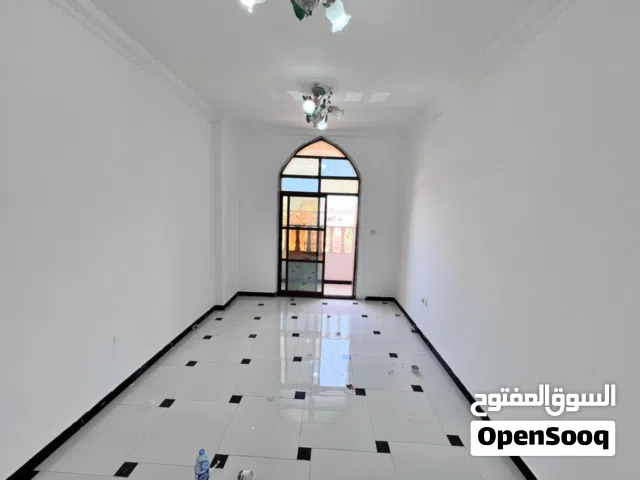 للسكن العائلي بأعلي تشطيبات وبناية جديدة مع سيستك دخول بالكارد