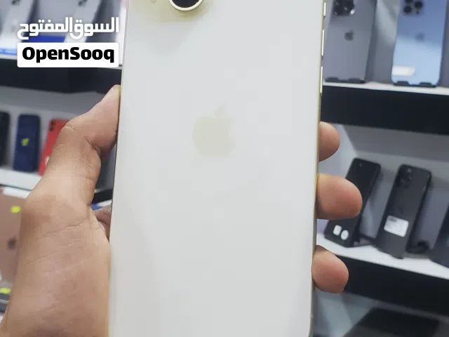 جمله الاجهزه الذكيه   ايفون 15 بلس بطاريه 100%