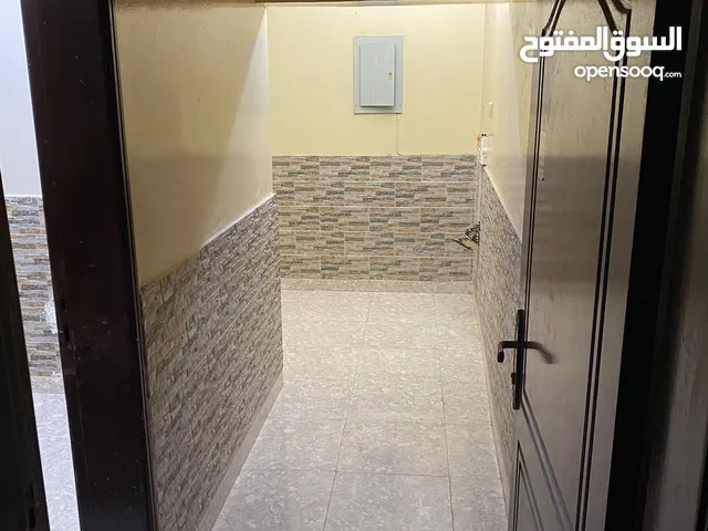 شقة للايجار الشهري في القرم /Apartment for monthly rent in Qurum