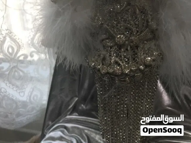 مسكة عروس مميزة هاندميد فساتين خطبة وزفاف خصم خاص لموسم الاعراس
