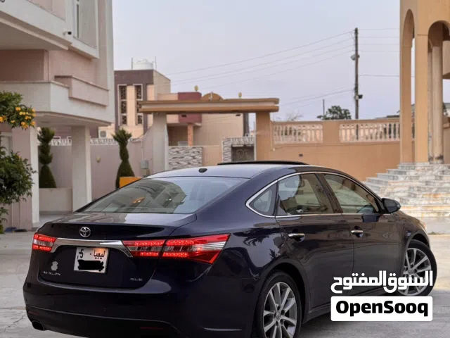 2015 تويوتا افالون XLE